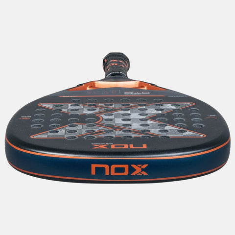 Raquette de padel NOX AT10 Luxury Genius Attack 18K Agustín Tapia