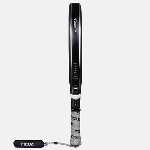 Raquette de padel NOX Carbon Quantum 12K