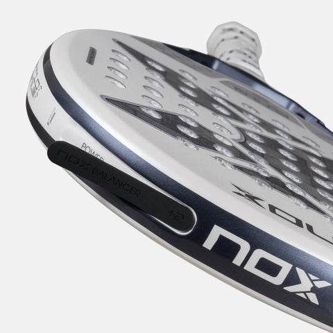 Raquette de padel NOX AT10 Luxury Genius 12K Alum Xtrem LITE Agustín Tapia 2026