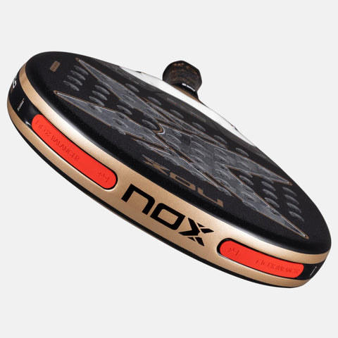 Raquette de padel NOX AT10 Luxury Genius 18K Alum Agustín Tapia 2026