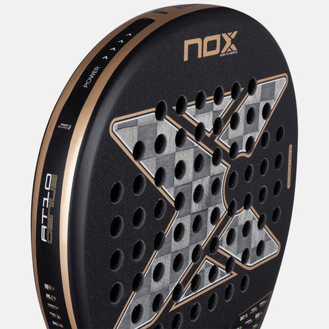 Raquette de padel NOX AT10 Luxury Genius 18K Alum Agustín Tapia 2026